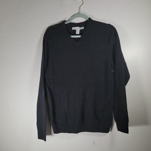 Amazon Essentials Mens Black V Neck Long Sleeve Pullover Sweater Size Small - Picture 3 of 8